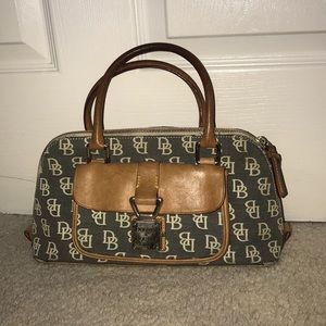 Dooney & Bourke Purse